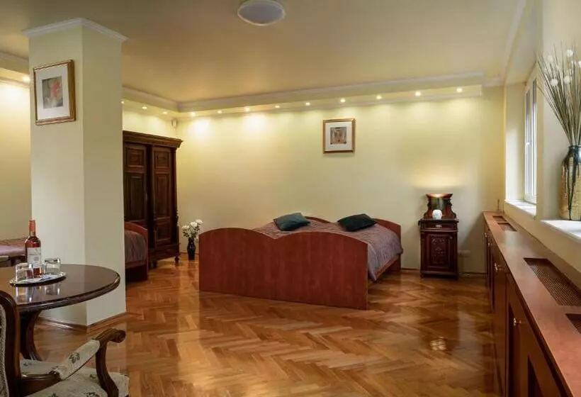 Majatalo Frank Vendégház