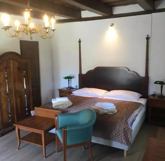 Majatalo Jókai Vendégház Homokkomárom