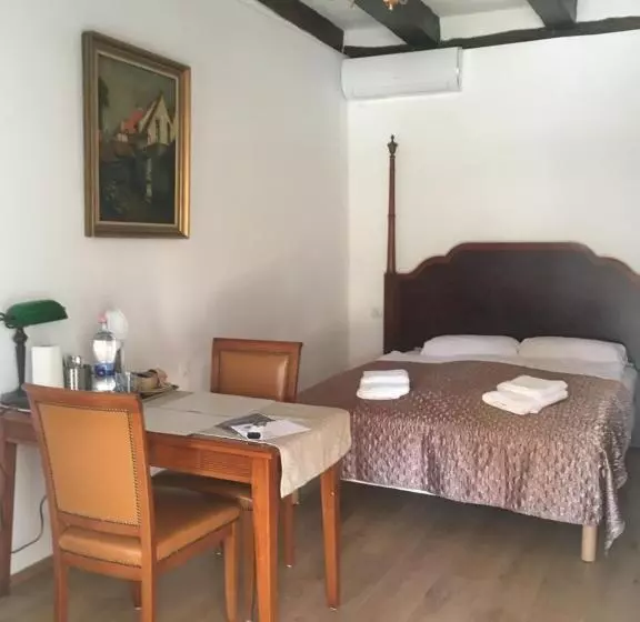 Majatalo Jókai Vendégház Homokkomárom