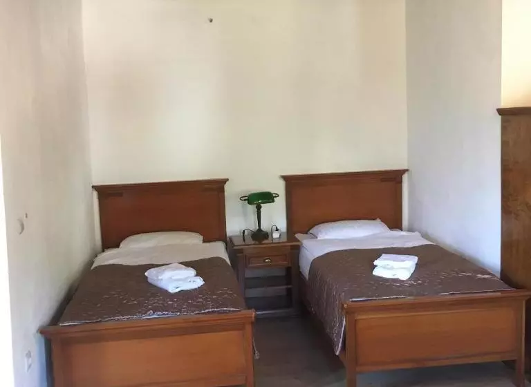 Majatalo Jókai Vendégház Homokkomárom