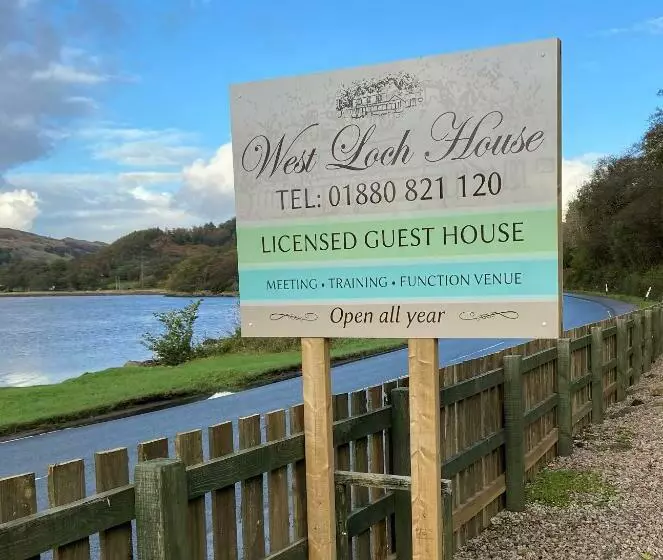 ペンション West Loch House