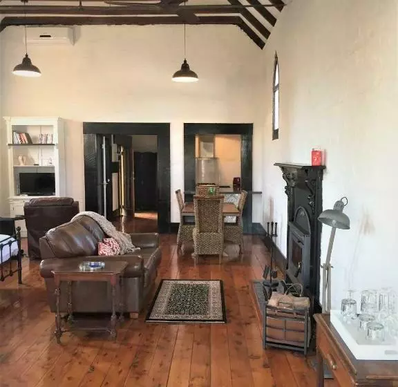 1888 Oxley B&b