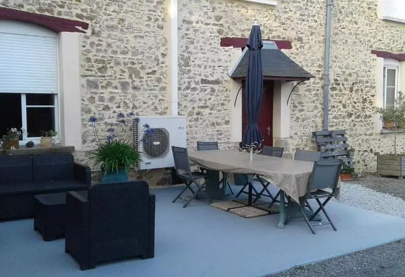 Aamiaismajoitus (B&B) Chambres D Hôtes à Cuillé