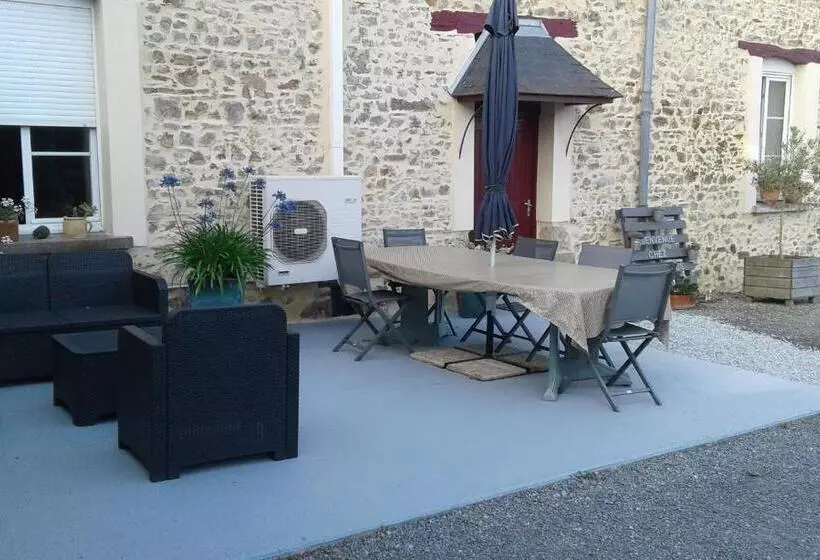 Aamiaismajoitus (B&B) Chambres D Hôtes à Cuillé