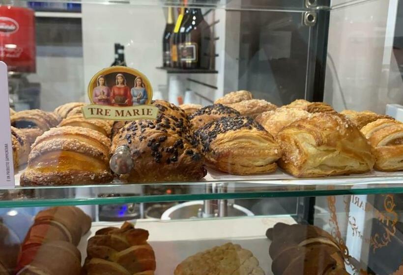 ベッドアンドブレックファースト La Foresteria