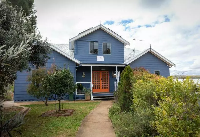 Aamiaismajoitus (B&B) Riverview House Younghusband
