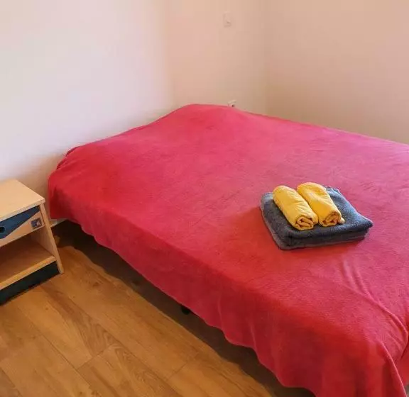 English Club In Corsica B&b