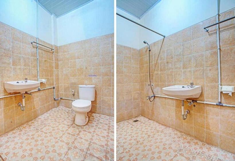 בית מלון כפרי Oyo 90947 Sarbini