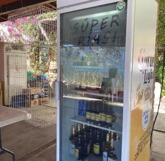 Hotelli Ranchito Camping