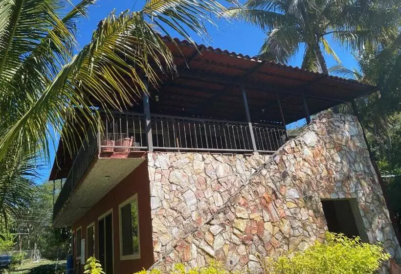 Hotelli Ranchito Camping