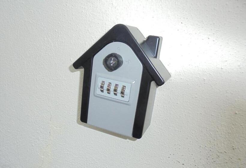 بنسيون Apartmenthaus Am Schlosspark