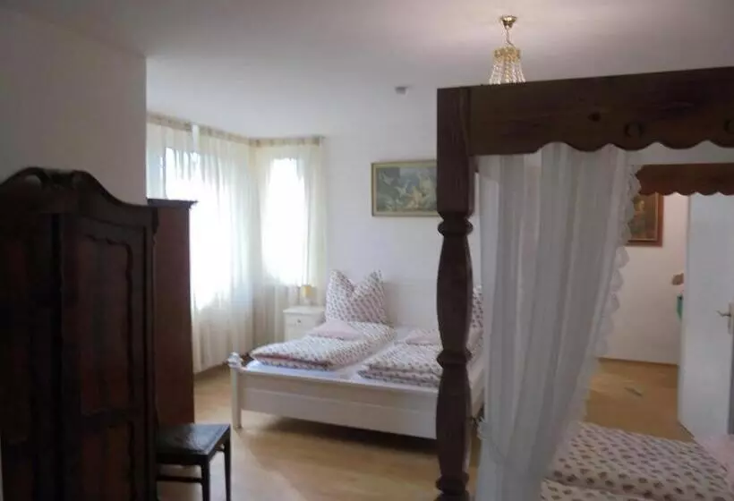 Majatalo Apartmenthaus Am Schlosspark