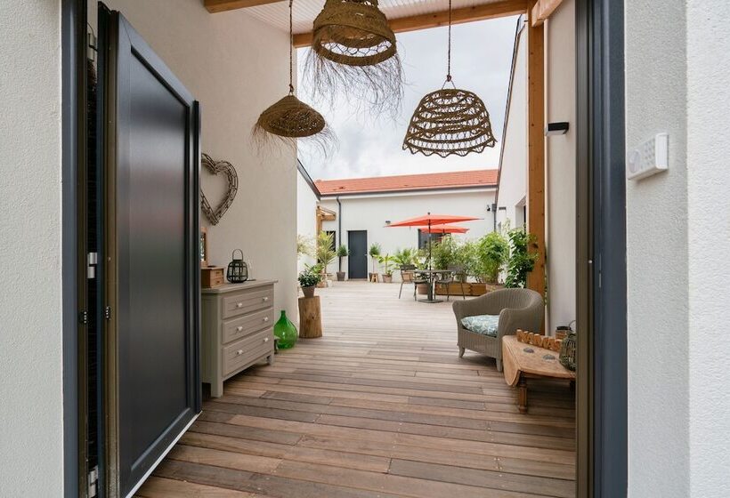 ペンション Le Patio D Oscar