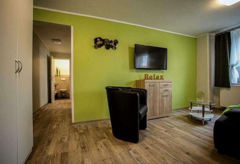 פנסיון Sacher S Quartiere