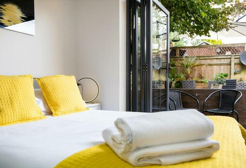 ペンション Village Retreat & Hot Tub Nr Bicester Village