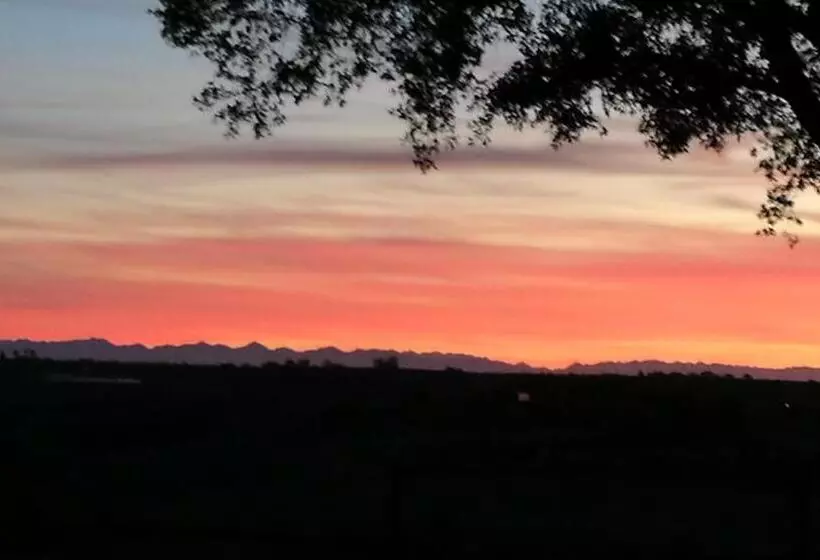 Aamiaismajoitus (B&B) Chambre D Hôtes La Courbe