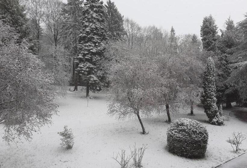 Bed and Breakfast Manoir De Camblain