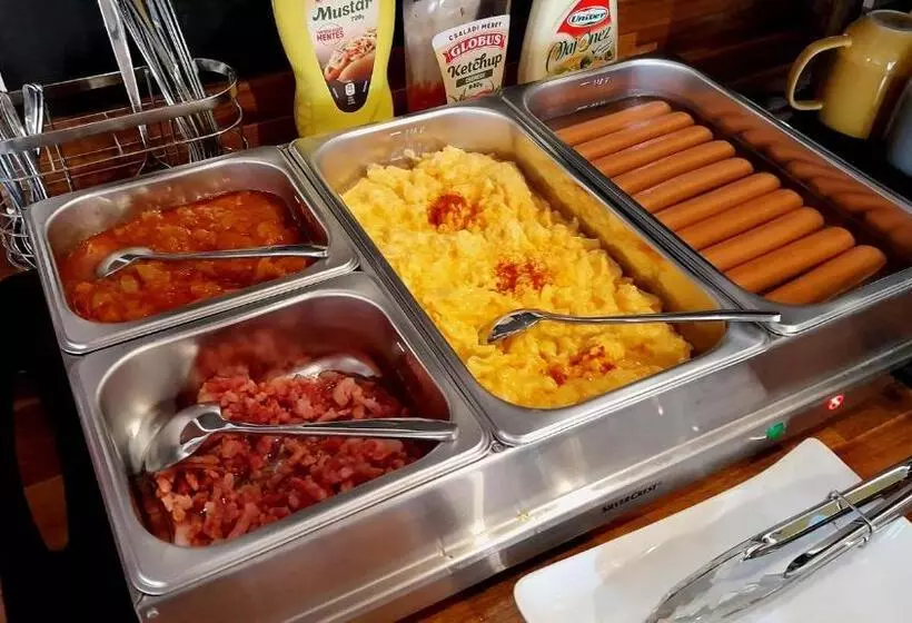 Aamiaismajoitus (B&B) Vi Li Panzió