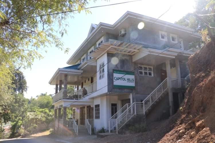 Capitol Hills Apartelle