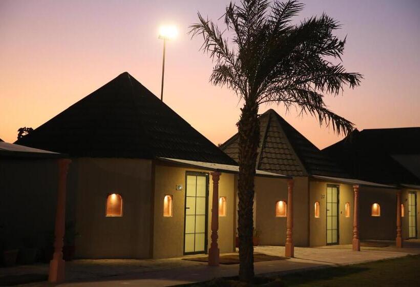 ホテル Club 21 By Sariska Fun City, Alwar