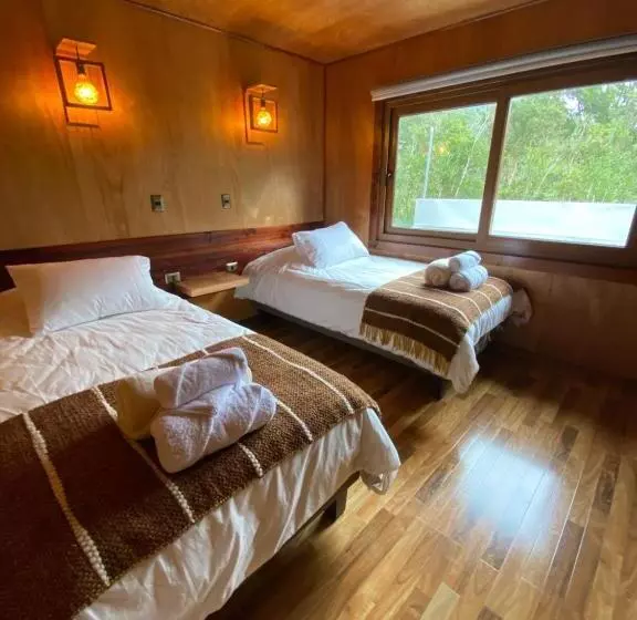 Hotelli Illi Lodge & Hostel