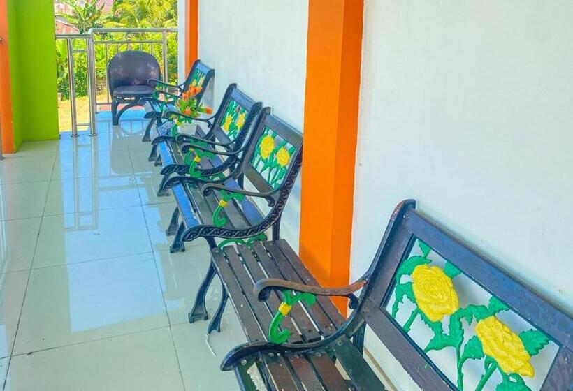 בית מלון כפרי Karunia 2 Jailolo