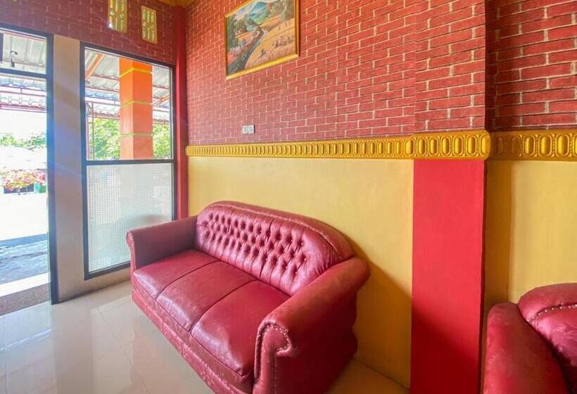 בית מלון כפרי Karunia 2 Jailolo