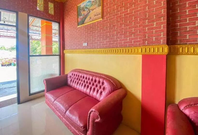 Hotelli Karunia 2 Jailolo