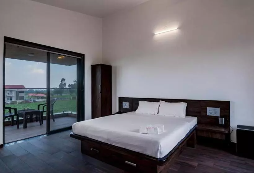 Hotelli Escape Stays Le Fromage Cheese Village