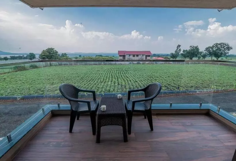 Hotelli Escape Stays Le Fromage Cheese Village