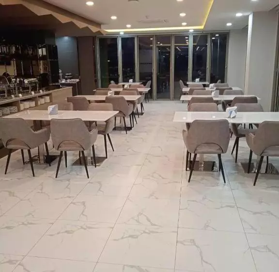 Hotelli S.r.sunshine