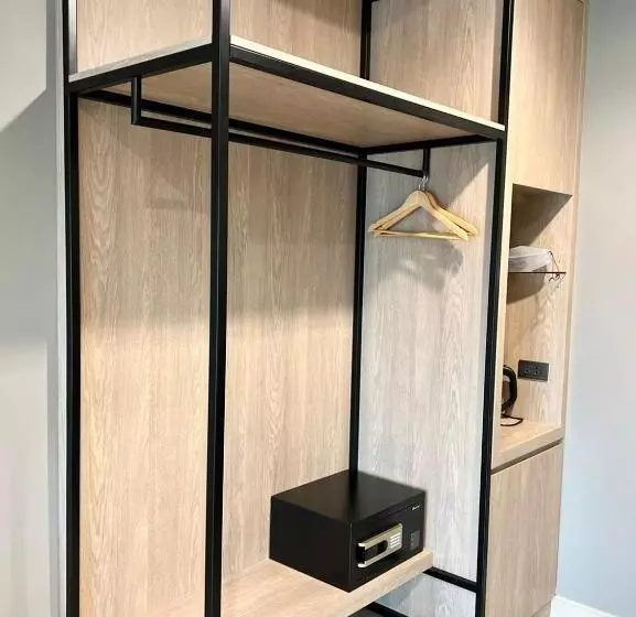 Hotelli S.r.sunshine