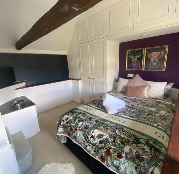 فندق The Farm Rooms