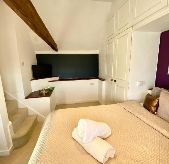 فندق The Farm Rooms