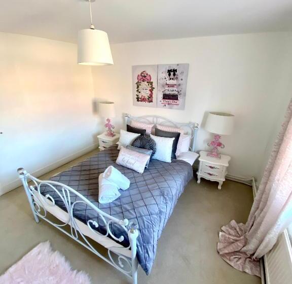 فندق The Farm Rooms