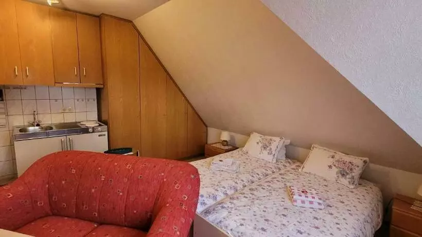 Mara B&b