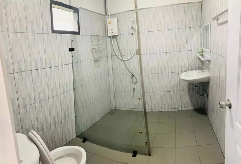 Majatalo บ้านพิชชา ที่พักใจกลางเมืองปราณบุรี