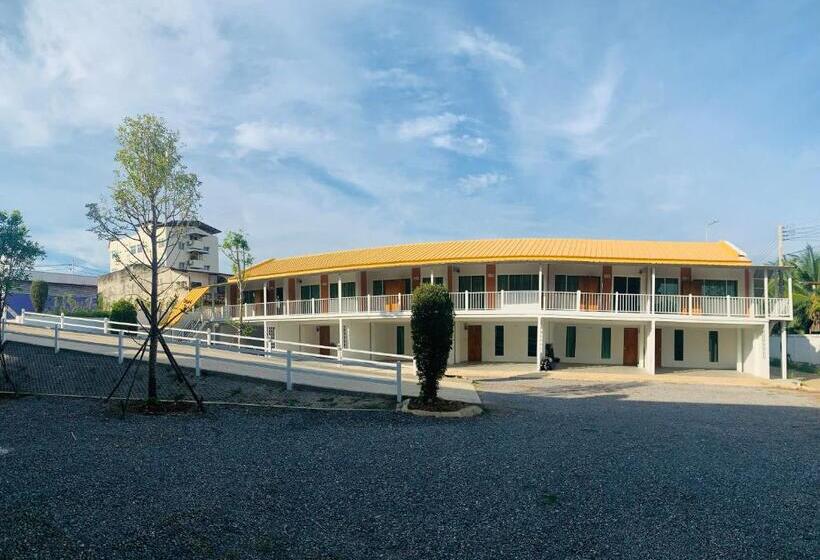 Pension บ้านพิชชา ที่พักใจกลางเมืองปราณบุรี