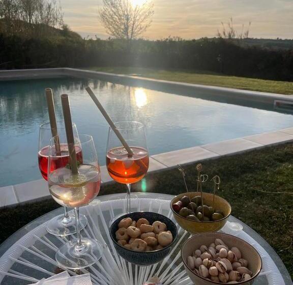 Пансион Casale Il Girasole