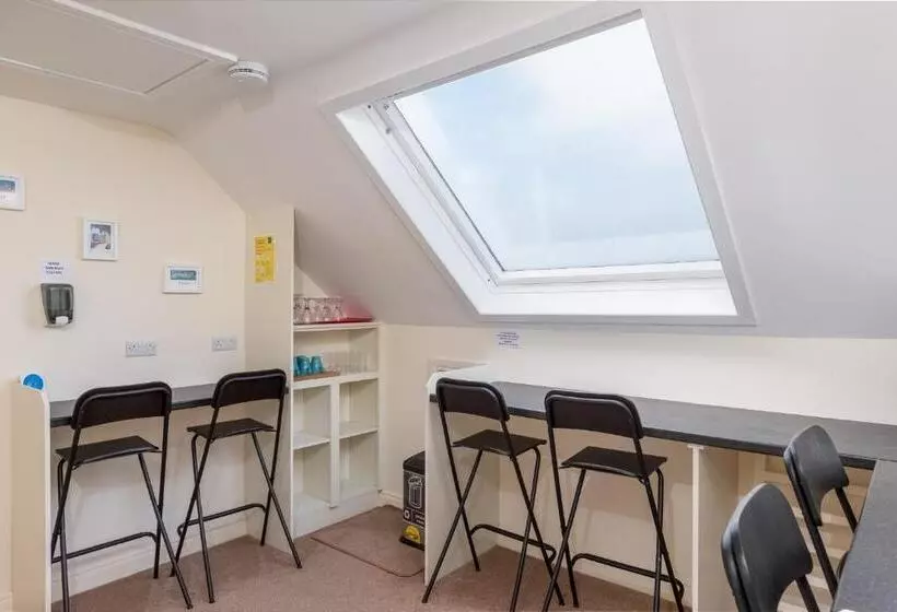 ペンション Into The Burren