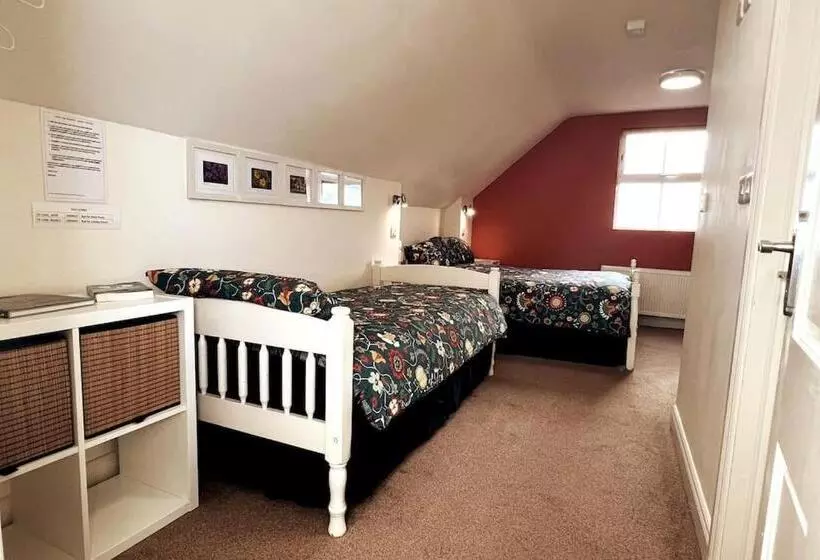 ペンション Into The Burren