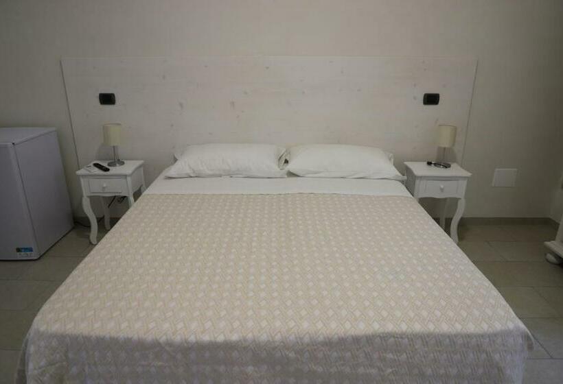 פנסיון La Neviera