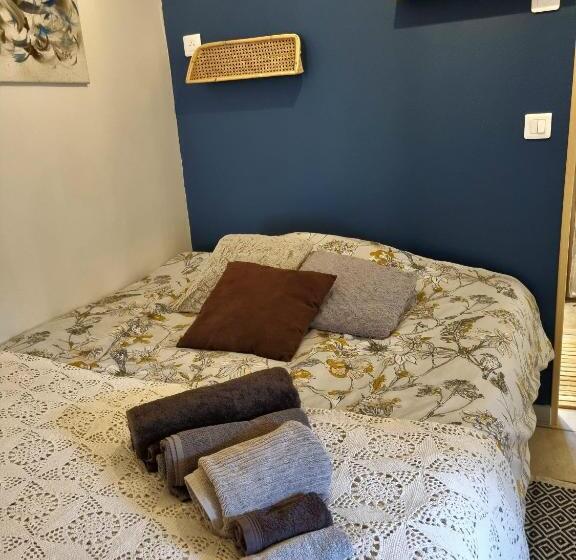 펜션 Les Rêves D Eden Gite Dans Mas Cévenol  Spa Privatif