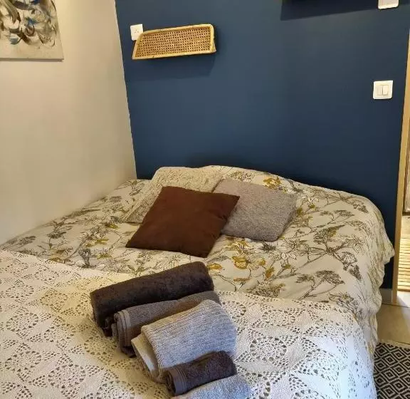 ペンション Les Rêves D Eden Gite Dans Mas Cévenol  Spa Privatif