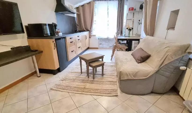 ペンション Les Rêves D Eden Gite Dans Mas Cévenol  Spa Privatif