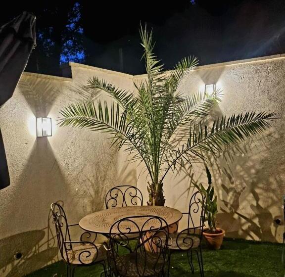 펜션 Les Rêves D Eden Gite Dans Mas Cévenol  Spa Privatif