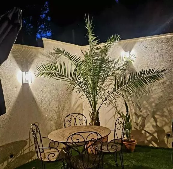 ペンション Les Rêves D Eden Gite Dans Mas Cévenol  Spa Privatif