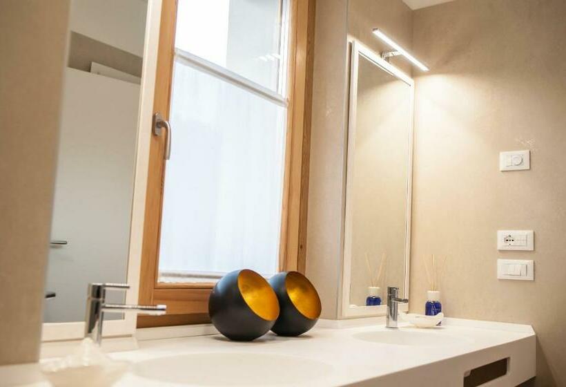 פנסיון Maison Lirà