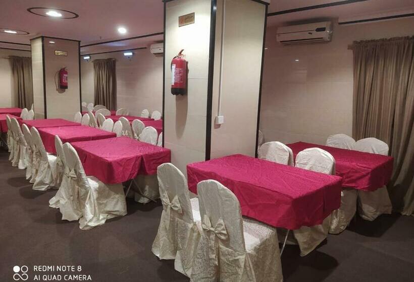 فندق سيوف الشهداء