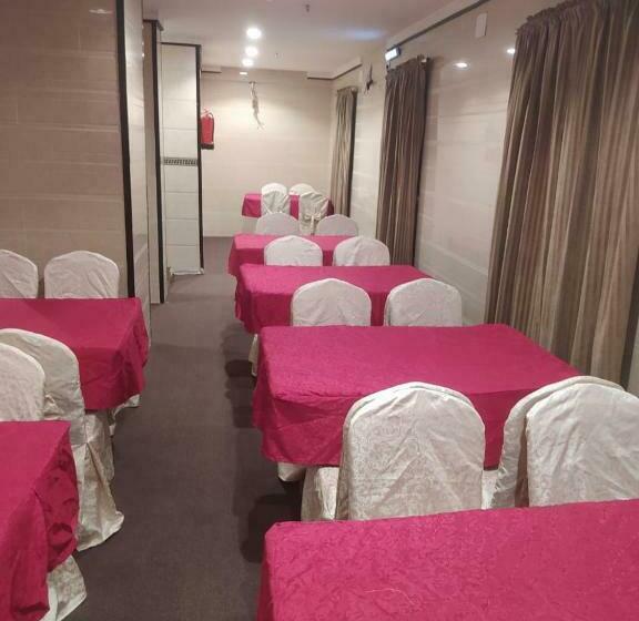 فندق سيوف الشهداء